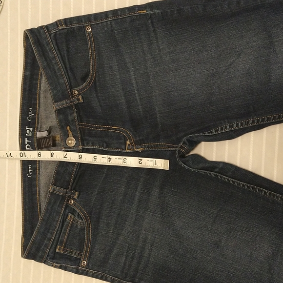 Apt Women Dark Blue Capri Jeans - Picture 4 of 9